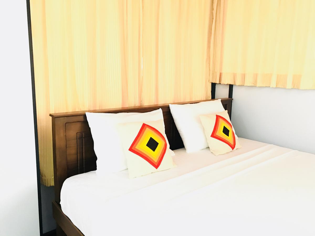 Lake City Resort Anuradhapura Exterior photo