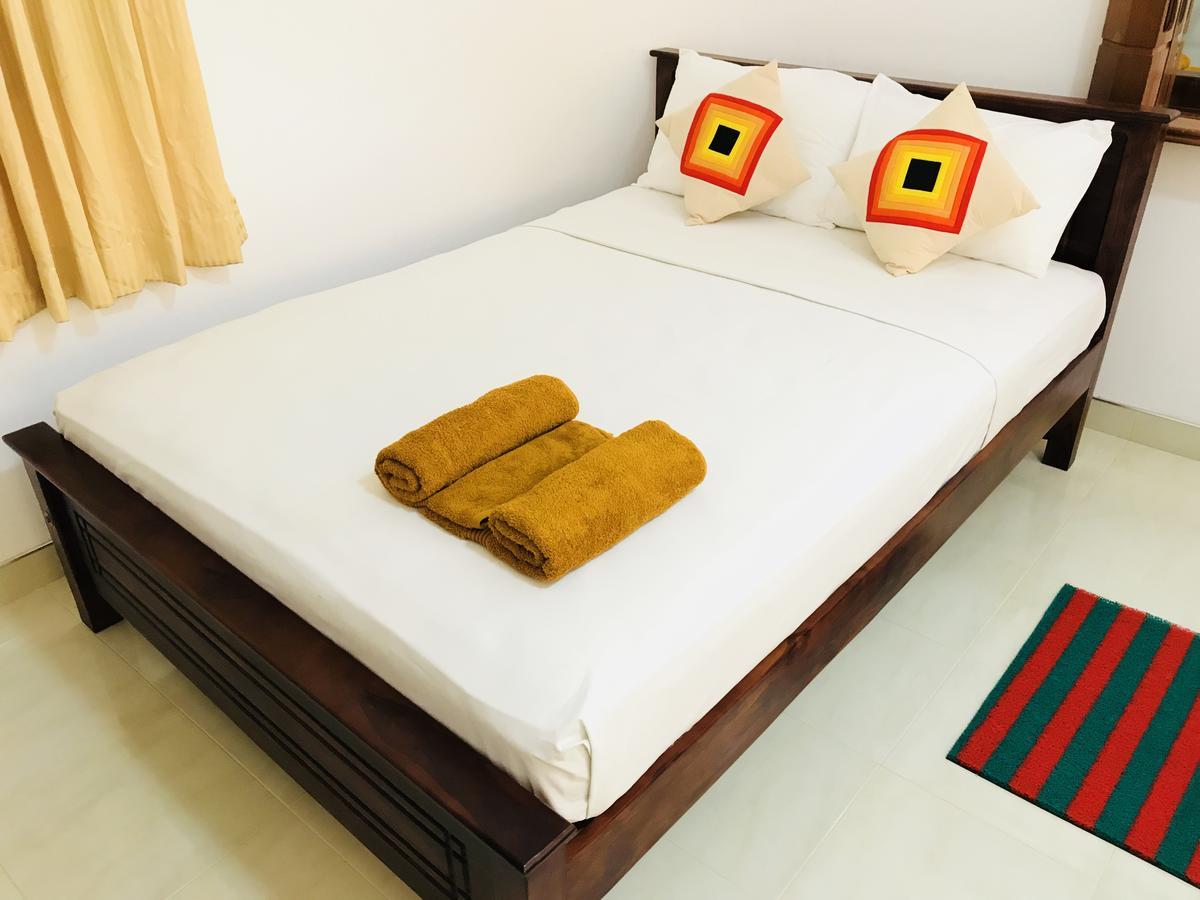 Lake City Resort Anuradhapura Exterior photo