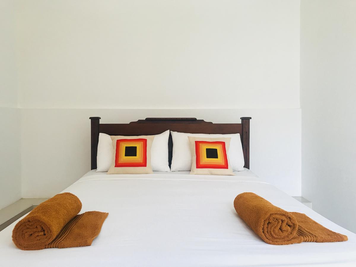 Lake City Resort Anuradhapura Exterior photo